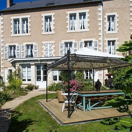 La Brasserie Chambre D'Hotes De Delphine Saulge ภายนอก รูปภาพ