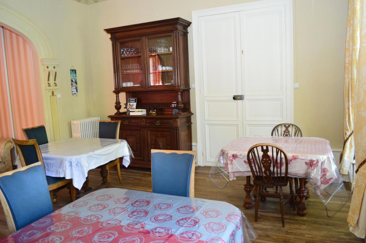 La Brasserie Chambre D'Hotes De Delphine Saulge ภายนอก รูปภาพ