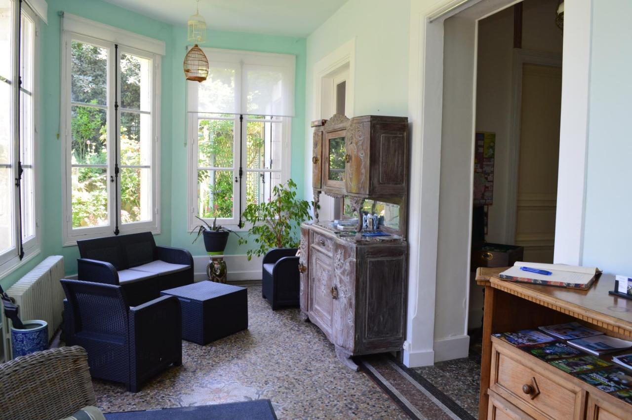 La Brasserie Chambre D'Hotes De Delphine Saulge ภายนอก รูปภาพ