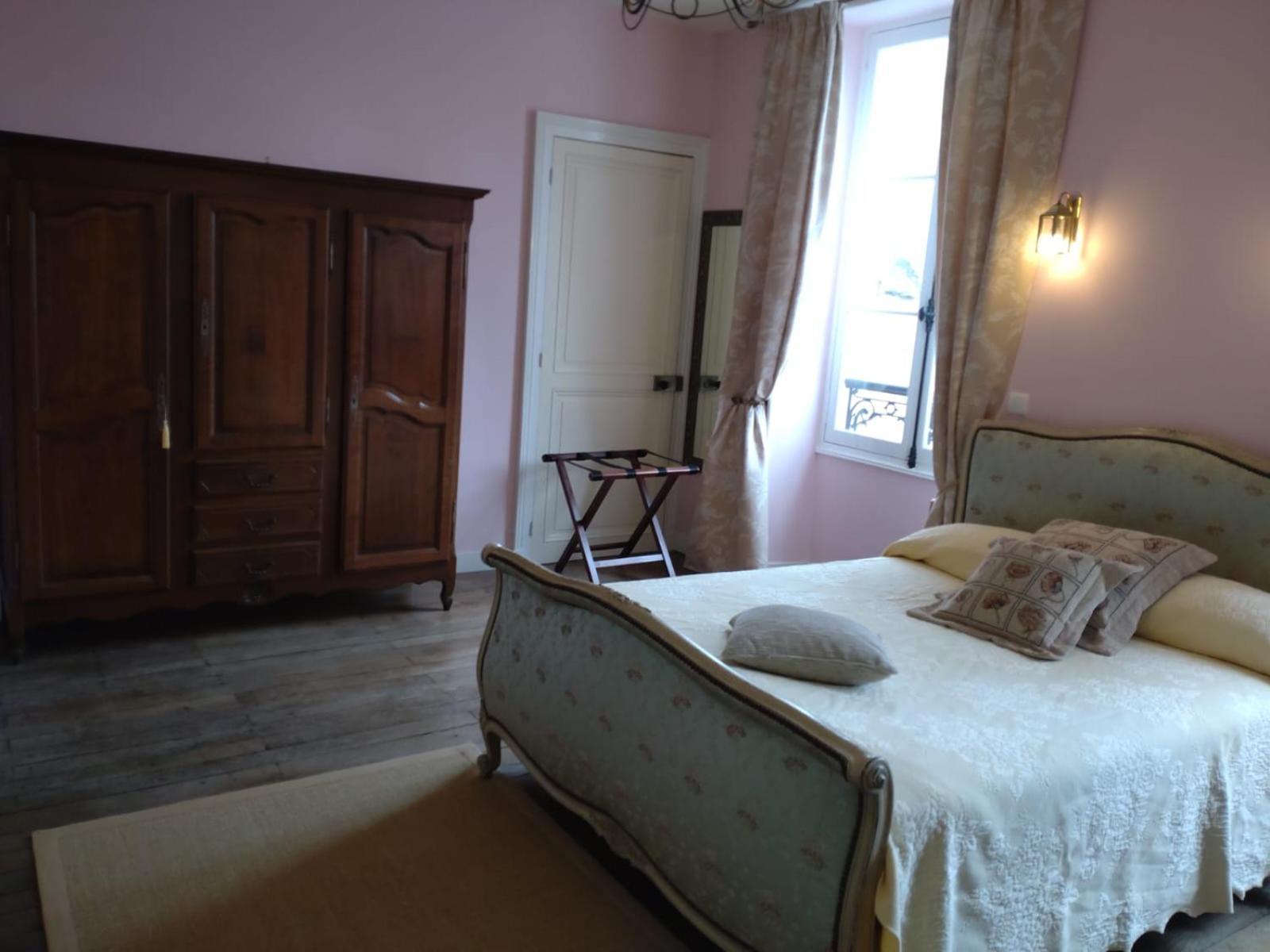 La Brasserie Chambre D'Hotes De Delphine Saulge ภายนอก รูปภาพ